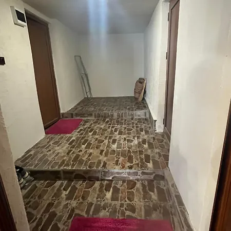 ненови Villa *